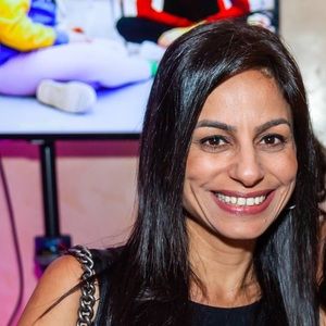 Meet your Posher, Limor